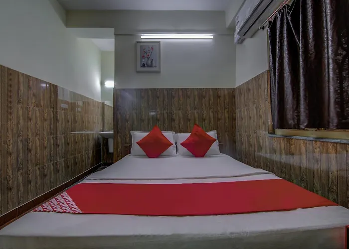 Hotel O V Knot Residency